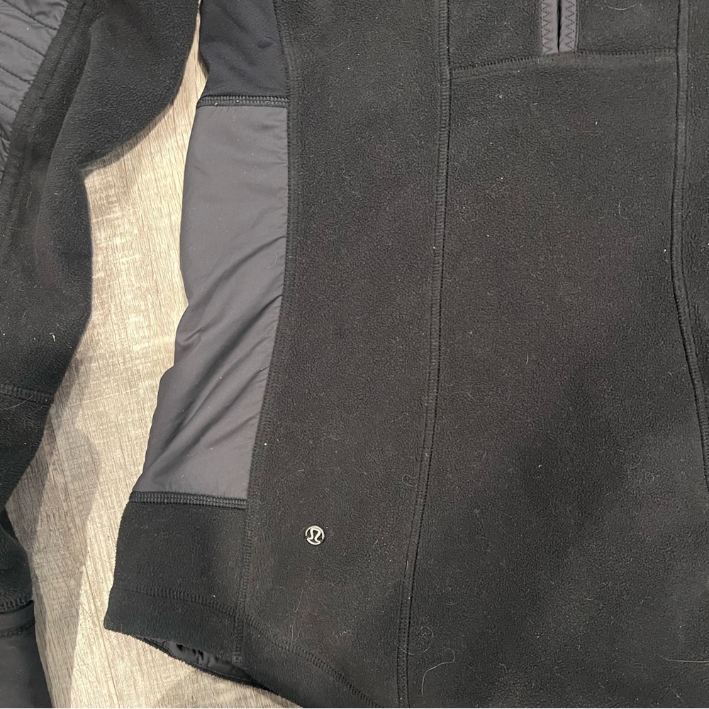 Lululemon Fleecy Keen Jackey - Picture 6 of 9
